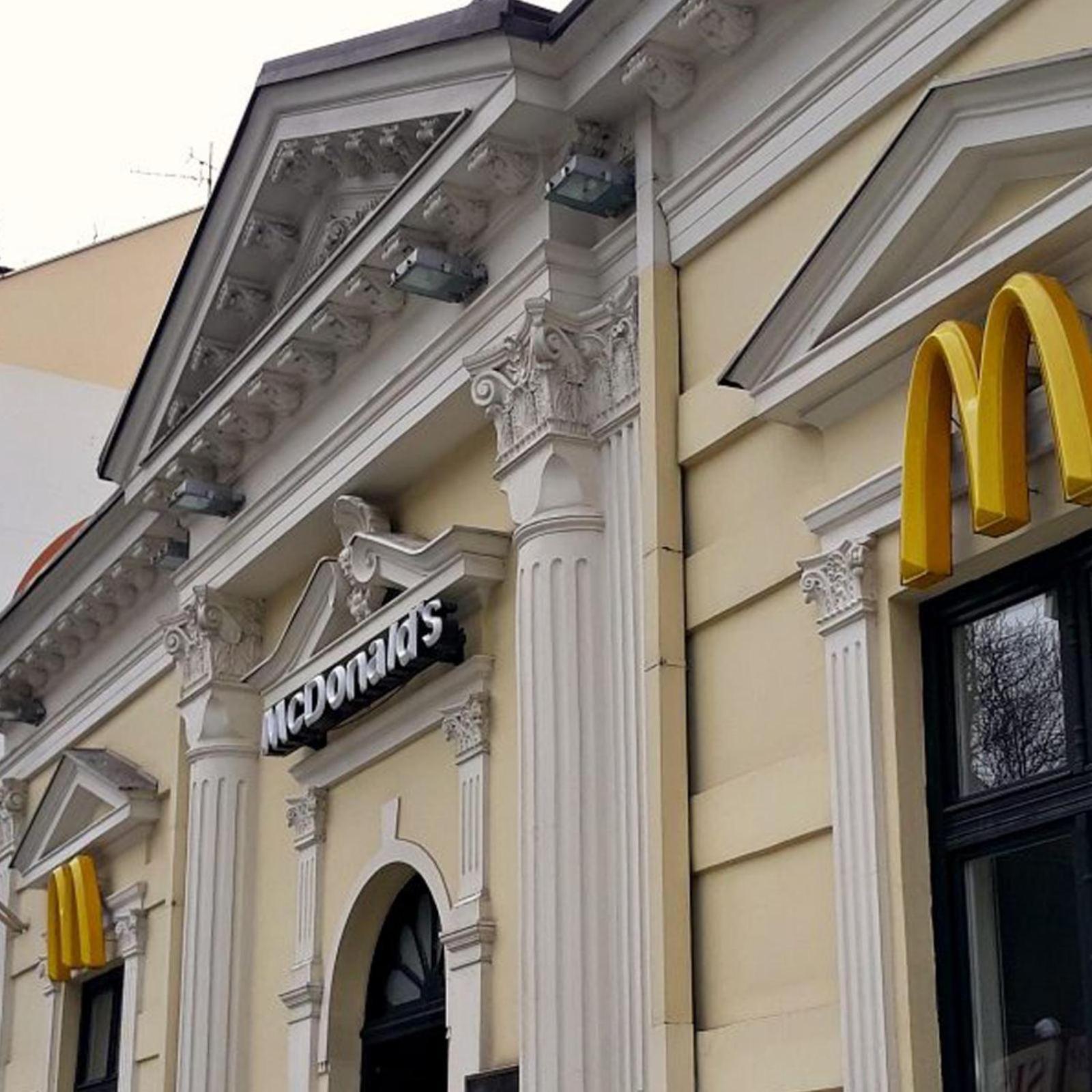 Slavija Square Kod Mcdonalda Centar Belgrade